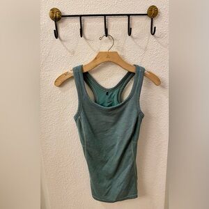 Prana Becksa Top